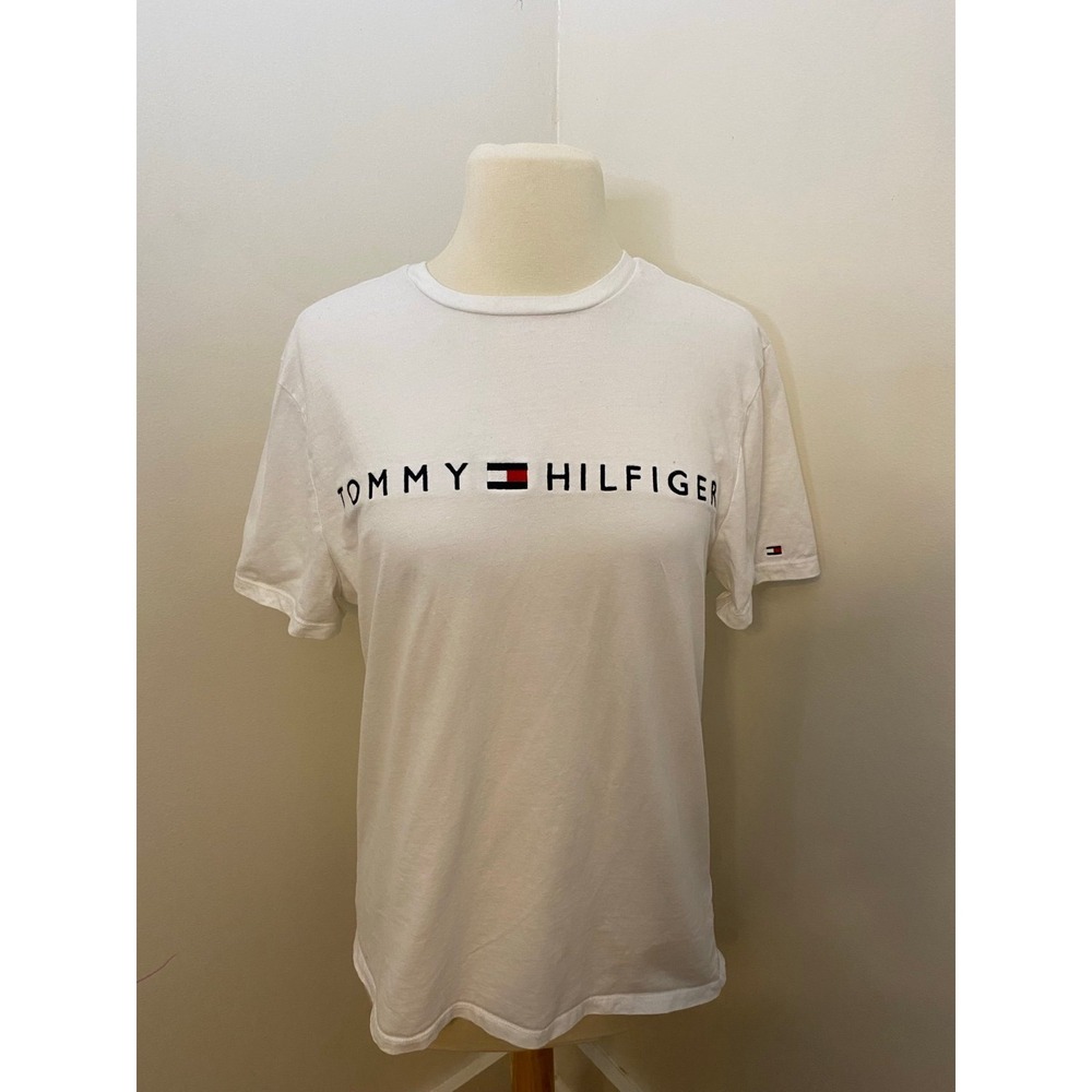 Tommy Hilfiger Embroidered Logo T-Shirt‎